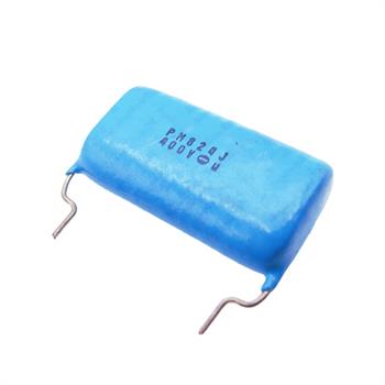 خازن پلی استر 820 نانو فاراد 400 ولت RM25