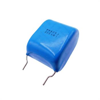 خازن پلی استر 8.2 میکرو فاراد 200 ولت RM18